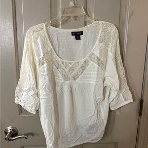 American Eagle Outfitters | Lace Blouse